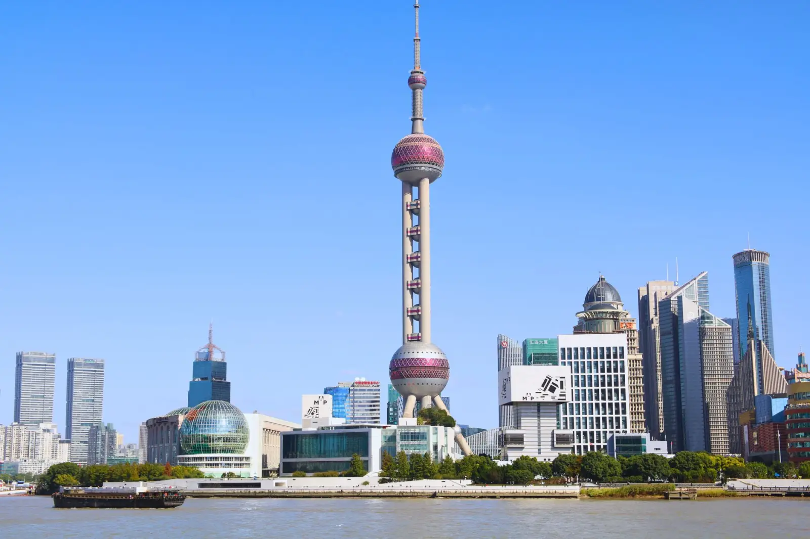 2025年企业网站建设新趋势：小程序与独立站融合发展路径