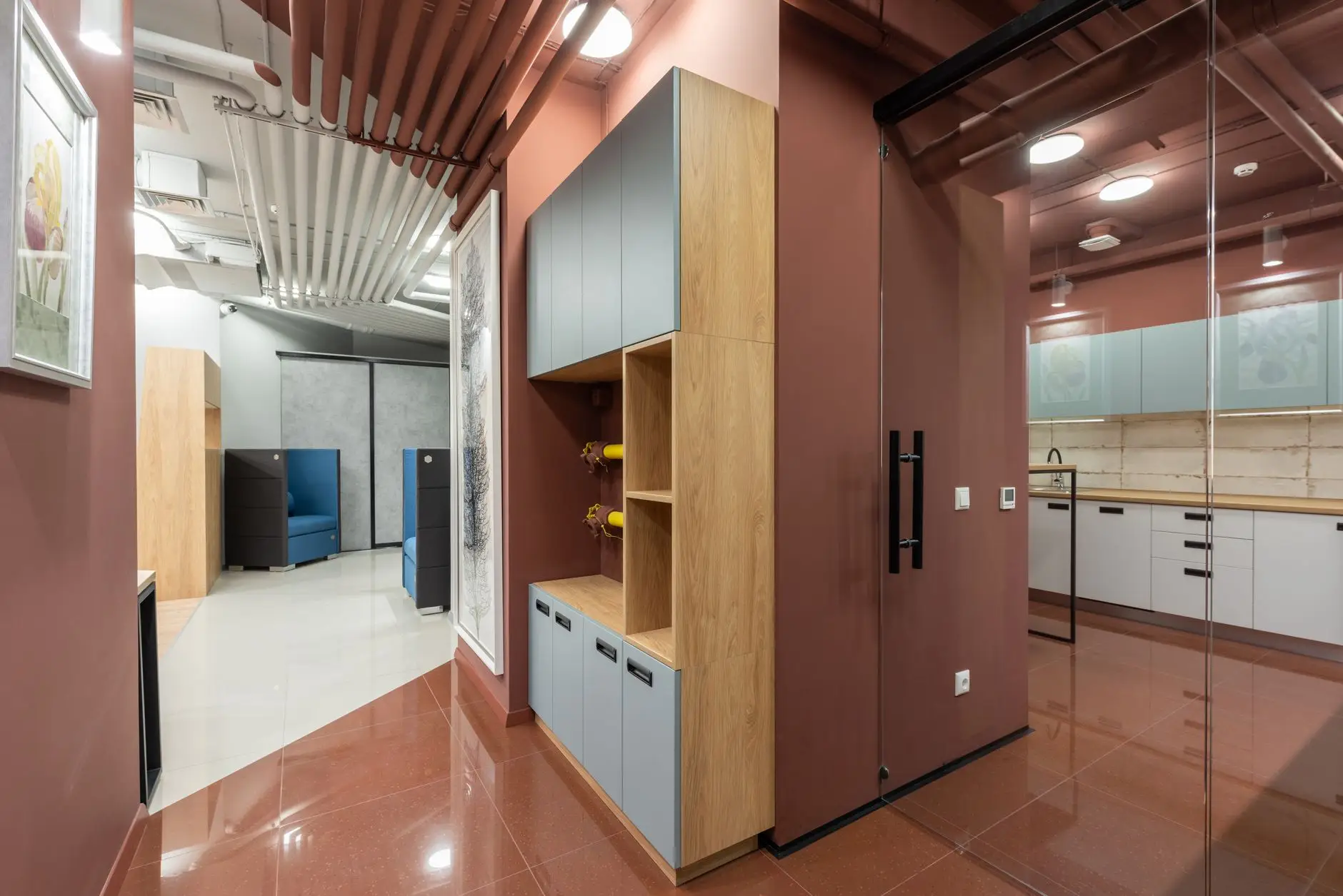 2025年中小企业网站建设技术选型与成本控制指南